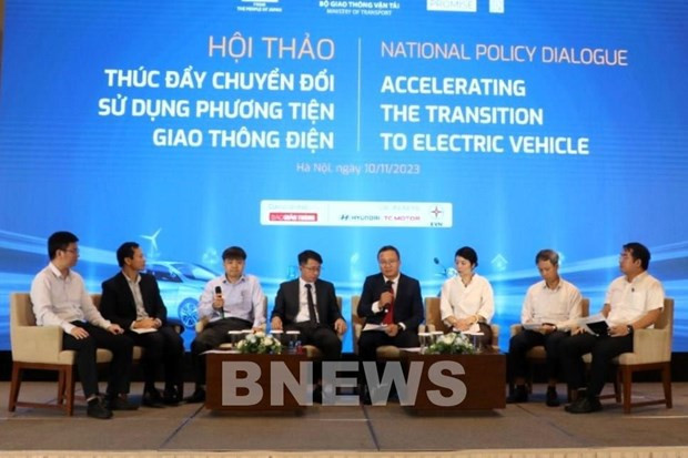Measures sought to speed up transition to electric vehicles hinh anh 1