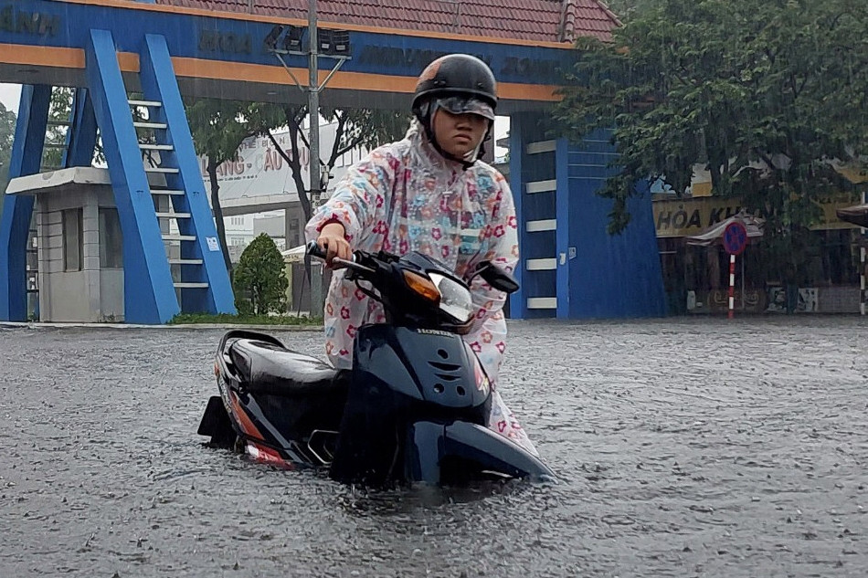 Miền Trung sắp mưa lớn dồn dập, có nơi trên 700mm/đợt