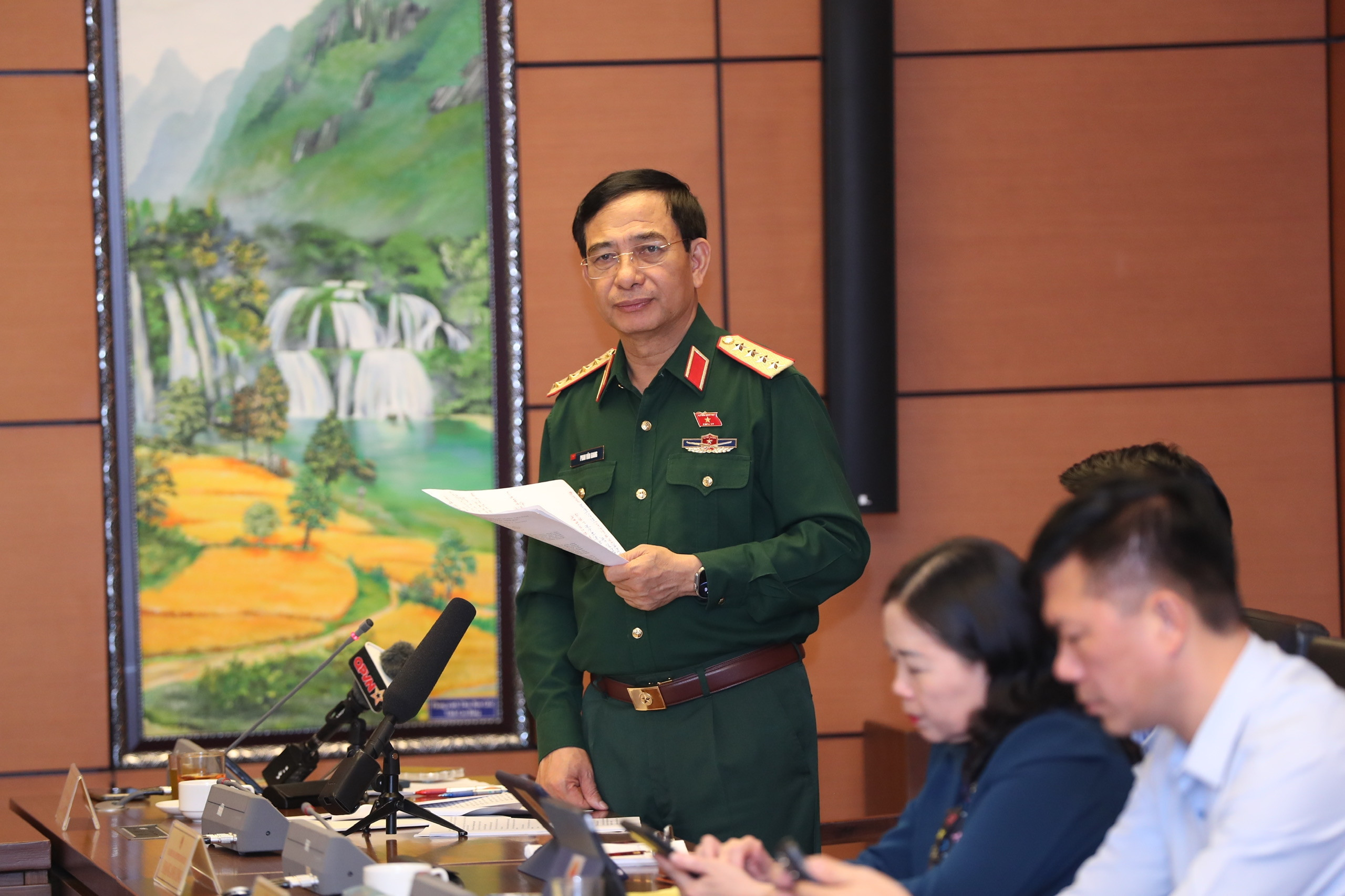 Minister of National Defense: special policies needed to attract talented staff