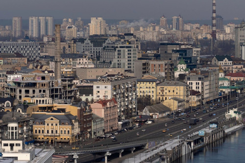 Thủ đô Kiev bị không kích, có nhiều tiếng nổ lớn