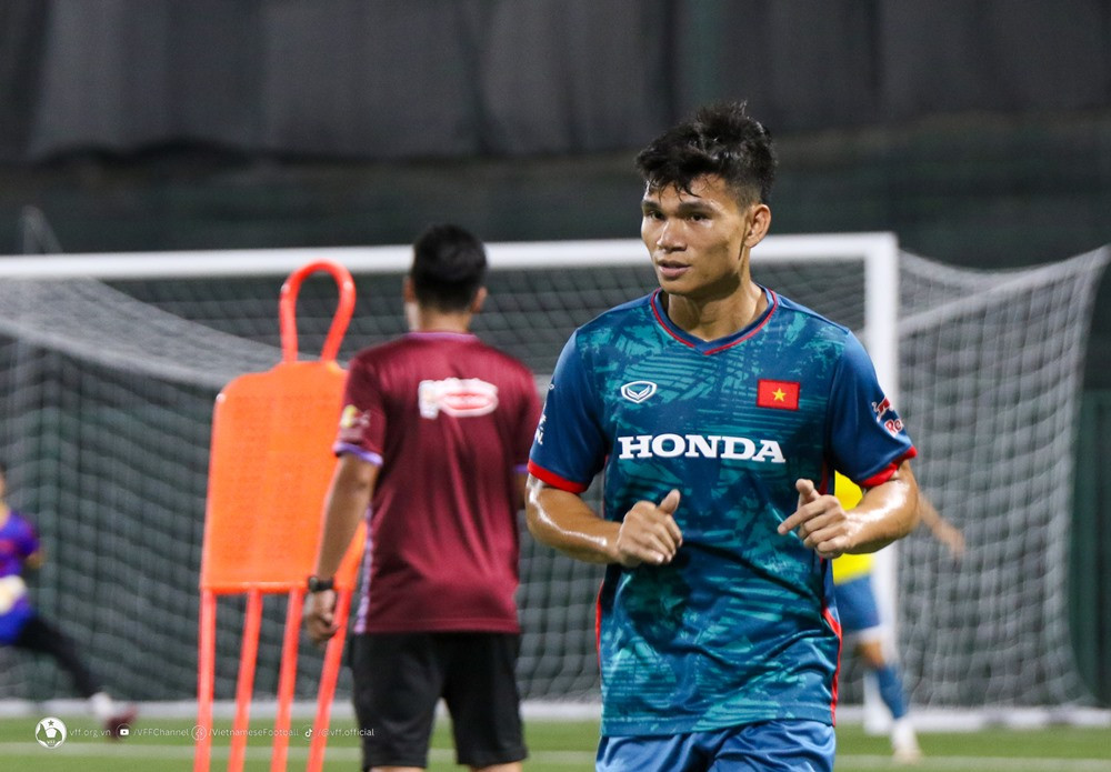 tuyen viet nam 8.jpg