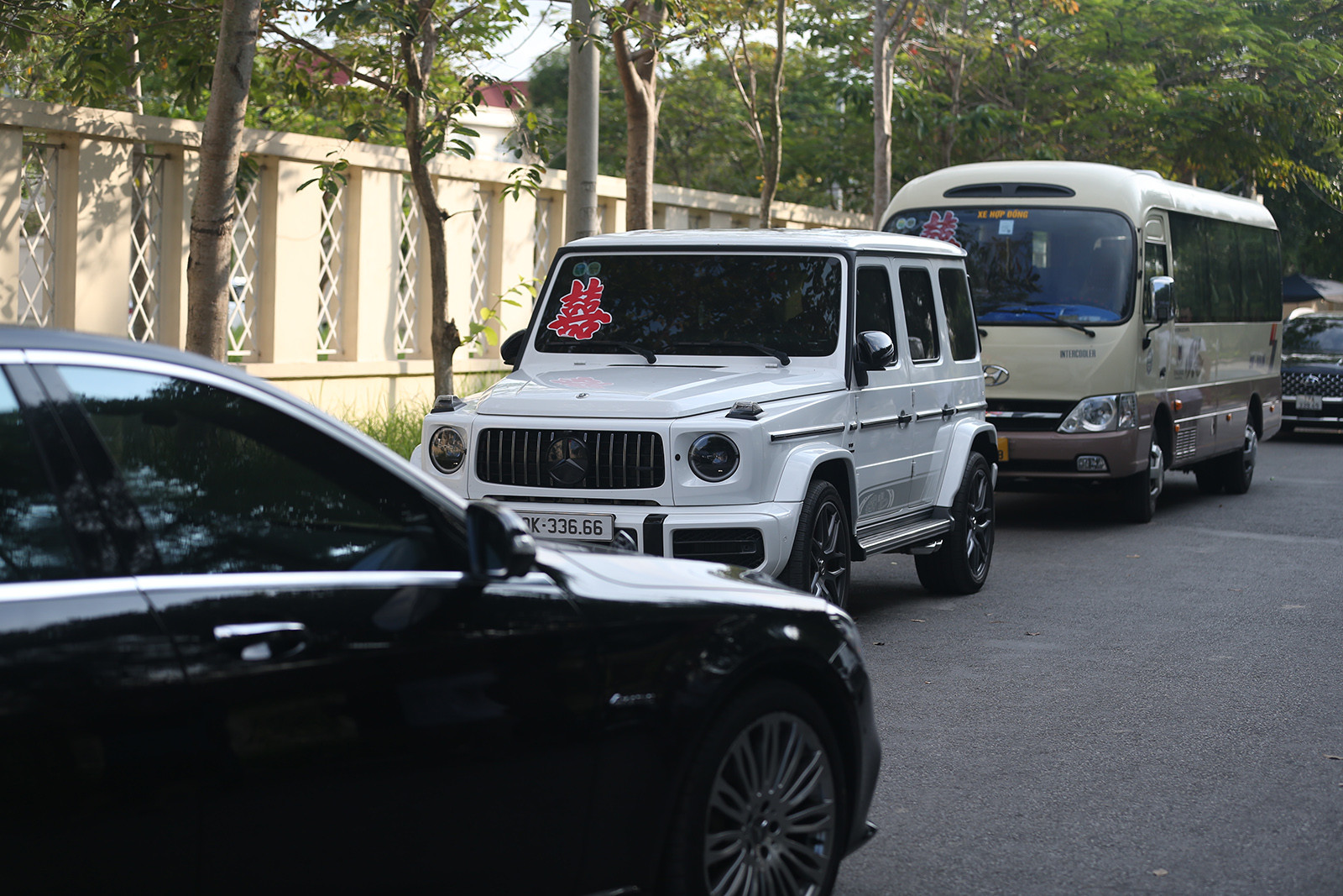 xe cuoi van hau 1.jpg