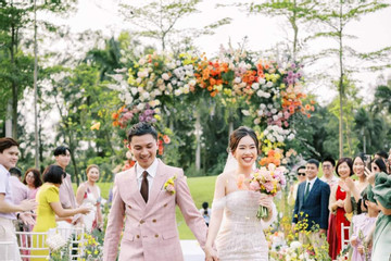 Vietnamese youth prefer western-style weddings