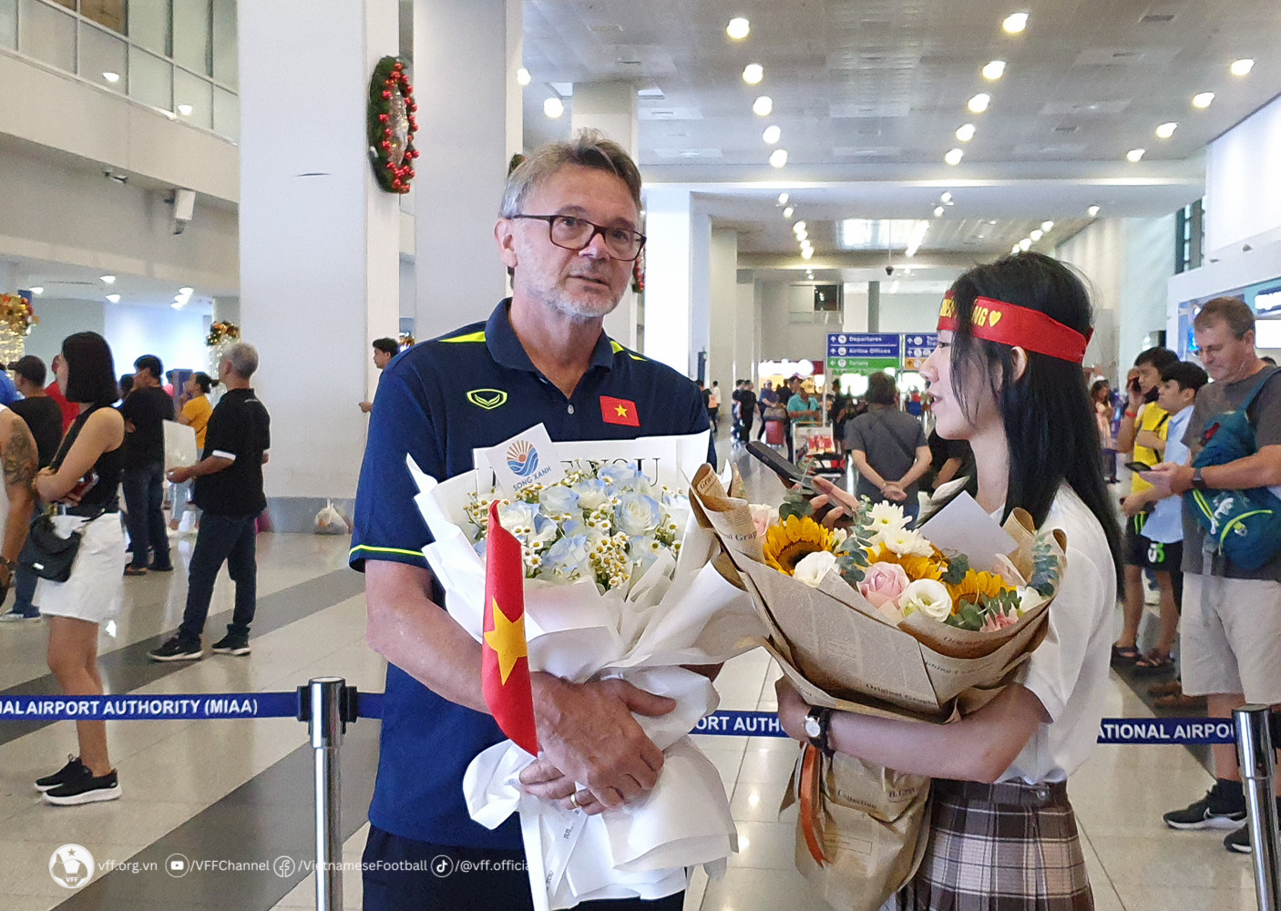 tuyen viet nam philippines 7.jpg