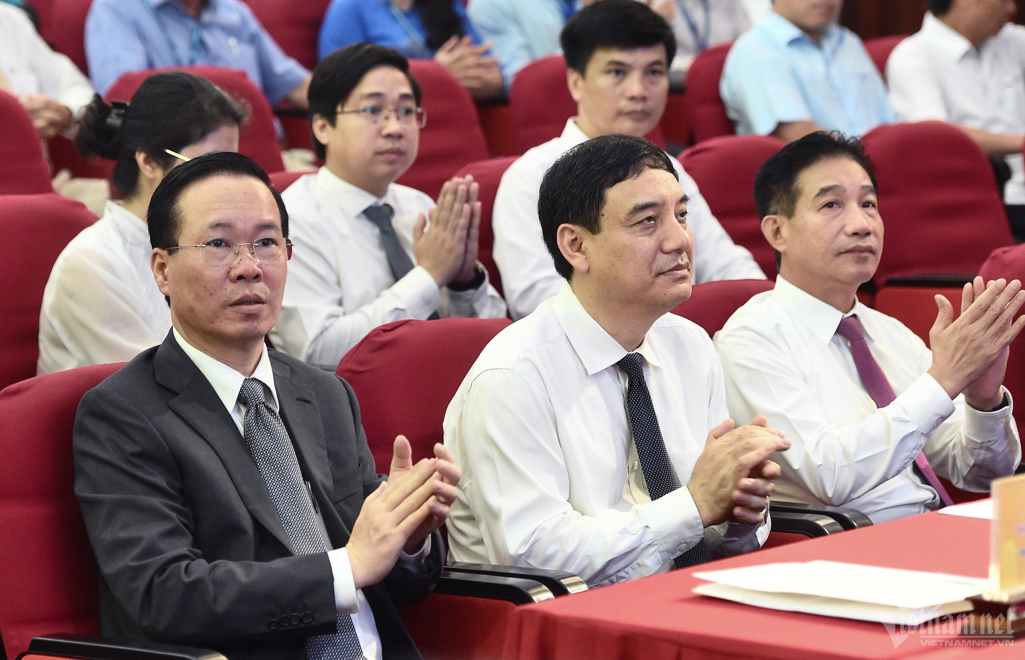 w ttt 3476 1 743.jpg