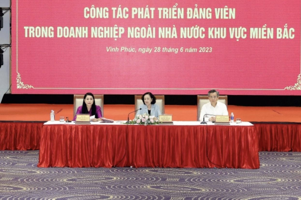 Vĩnh Phúc: Từ đầu nhiệm kỳ đến nay, thành lập mới 69 tổ chức Đảng trong doanh nghiệp ngoài Nhà nước