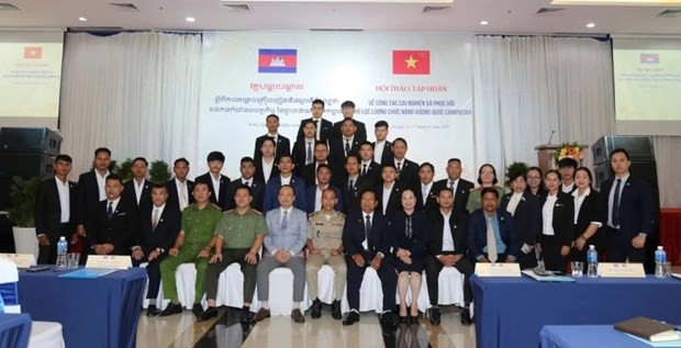 Vietnam provides training on drug treatment, rehabilitation for Cambodia hinh anh 1