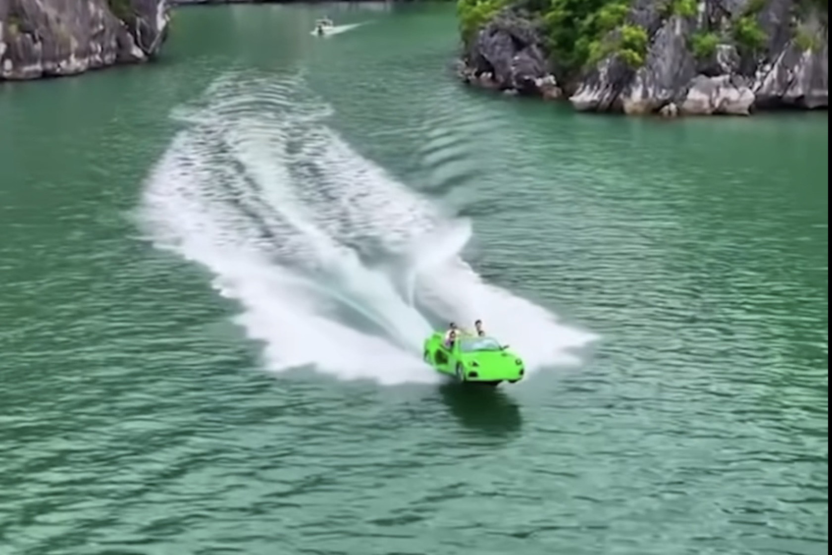 z4882684453727 6103652e49c842e1ab34a0ed807b567c.jpg