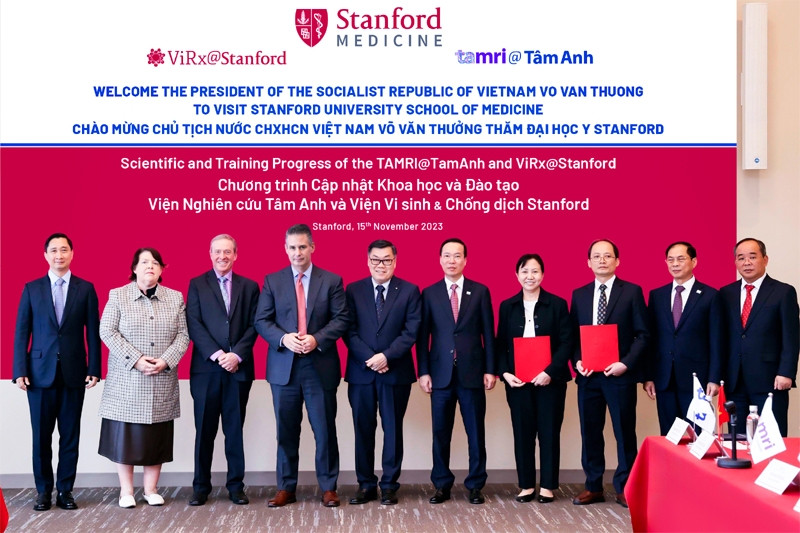 Bệnh viện Tâm Anh hợp tác ĐH Stanford đào tạo kỹ thuật xét nghiệm viêm gan D