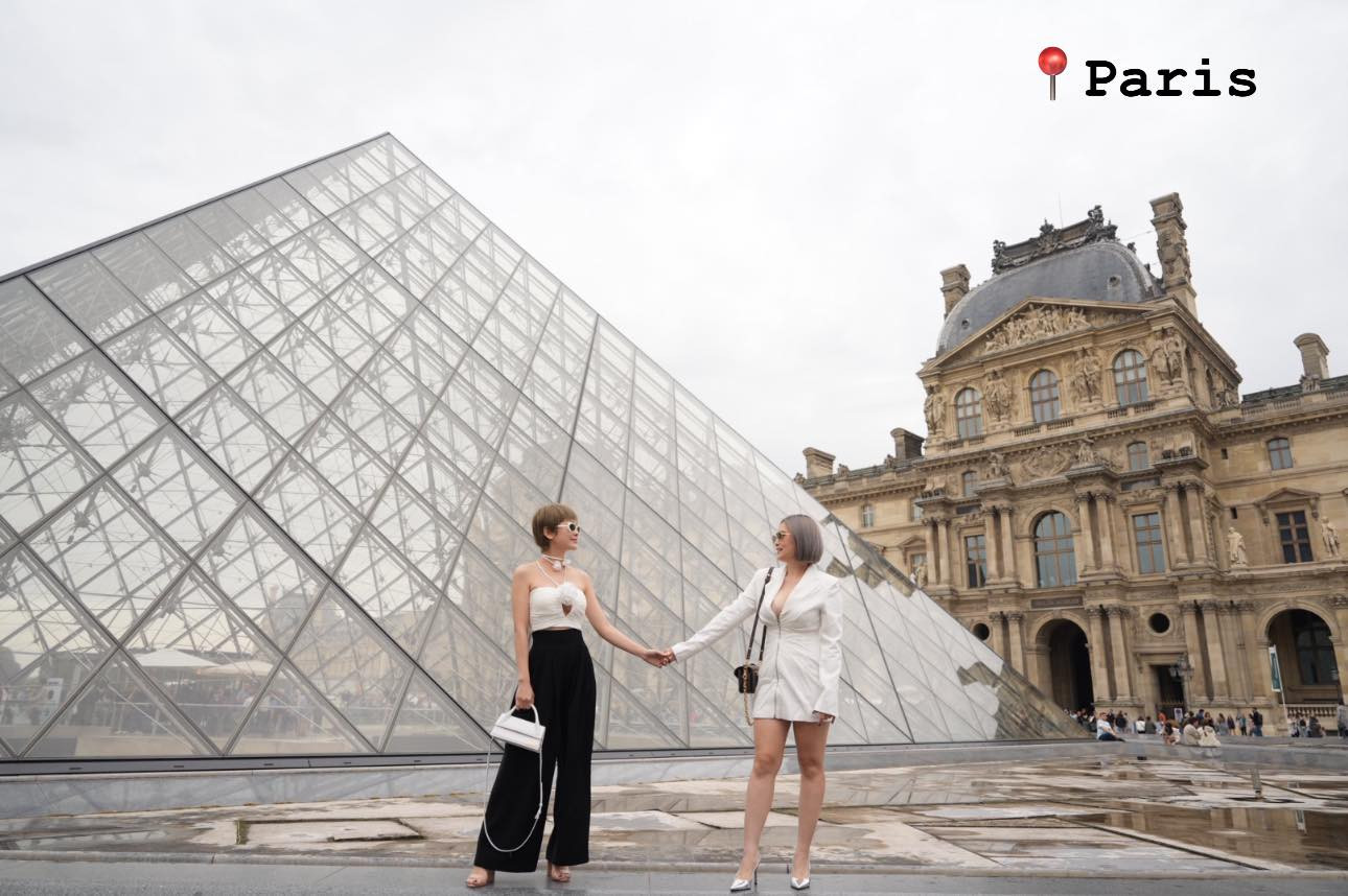 doi ban than du lich chau au 5.jpg