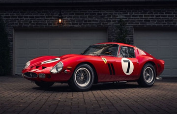 Siêu xe Ferrari 250 GTO đời 1962 lập kỷ lục đấu giá, thu về hơn 51 triệu USD