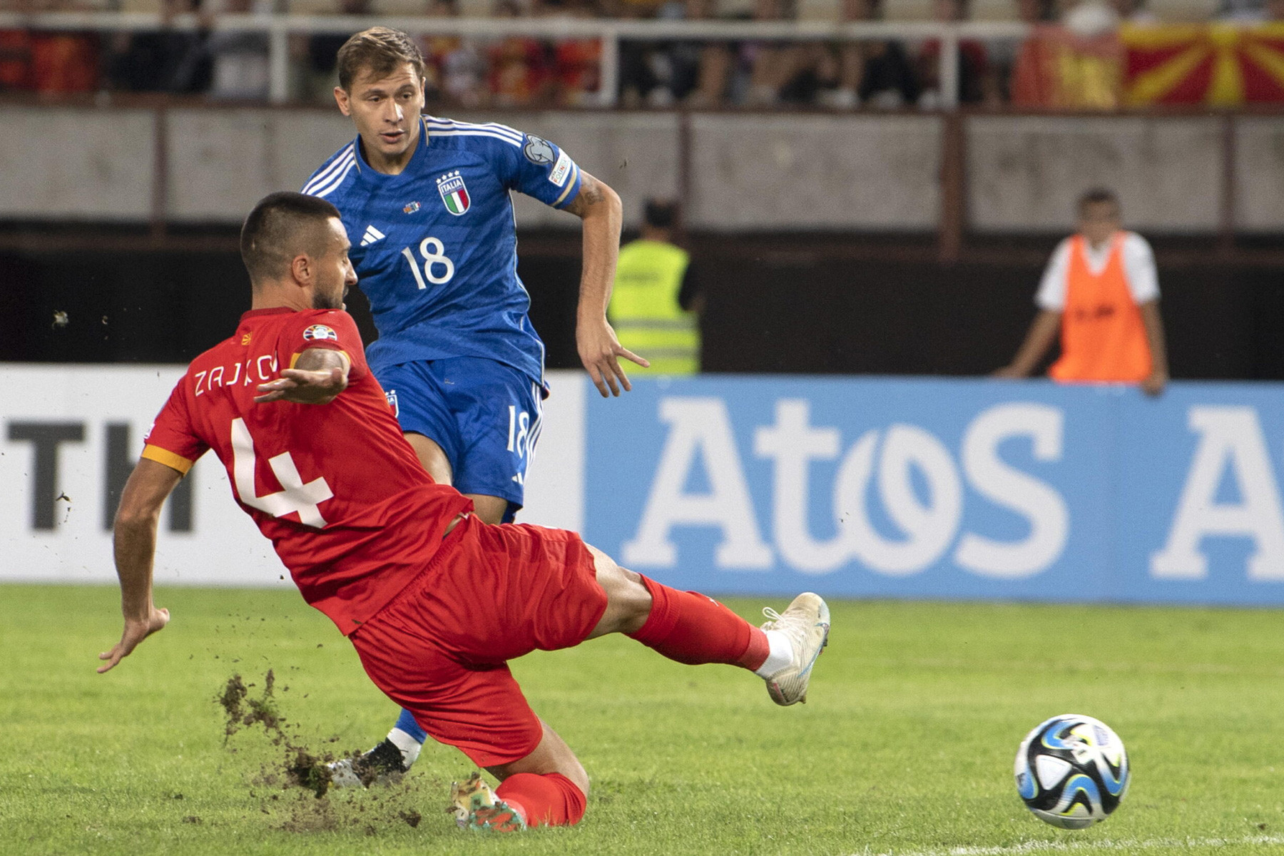 barella y bac macedonia.jpg