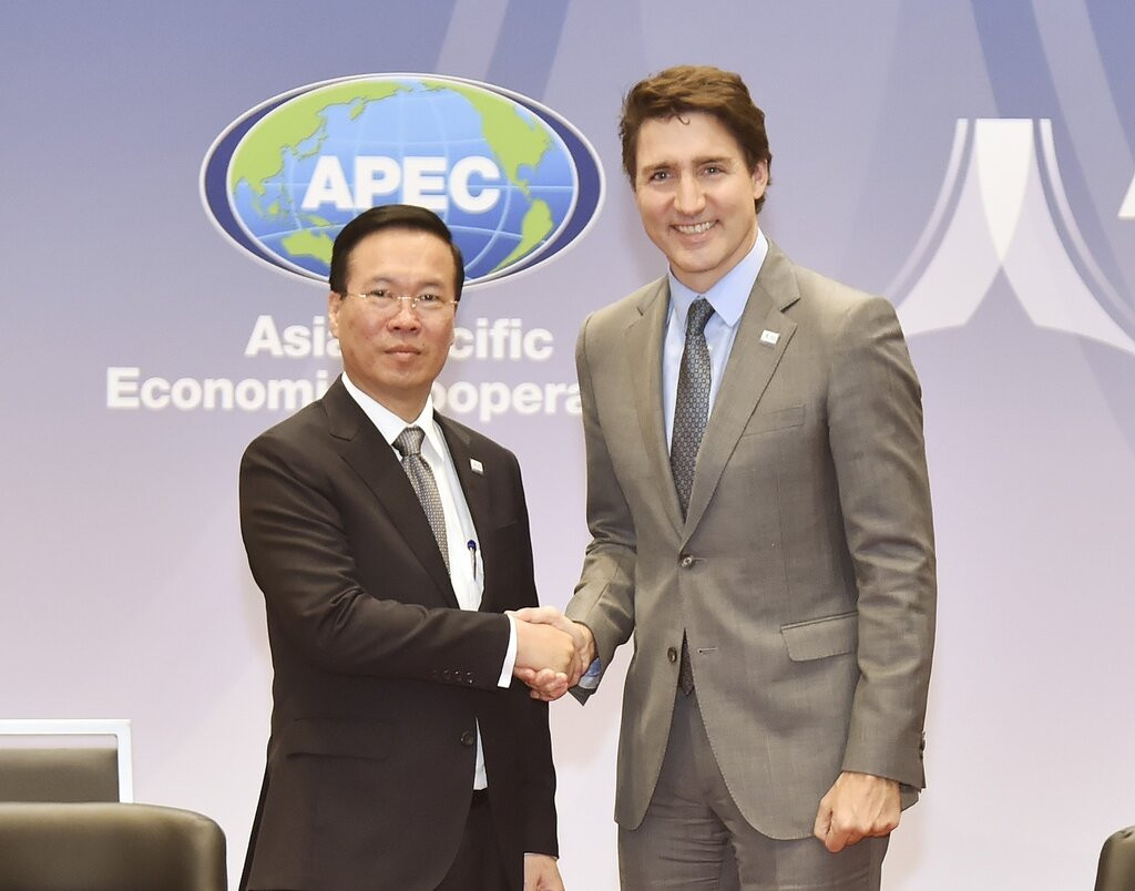 Chủ tịch nước gặp Thủ tướng Canada Trudeau.jpeg