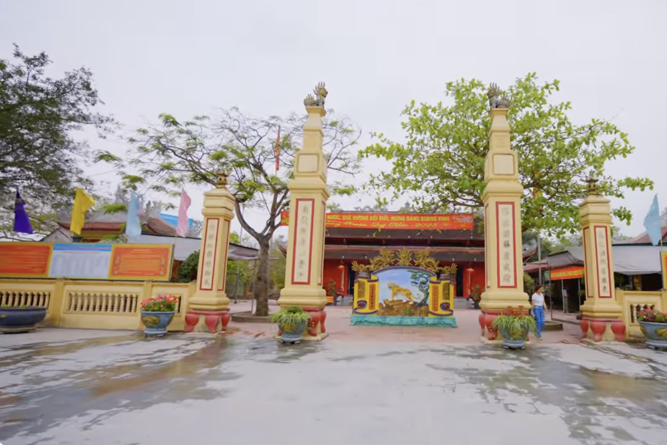 Đền Ông Hoàng Mười- nơi bảo lưu những phong tục tín ngưỡng, tri ân tiền nhân