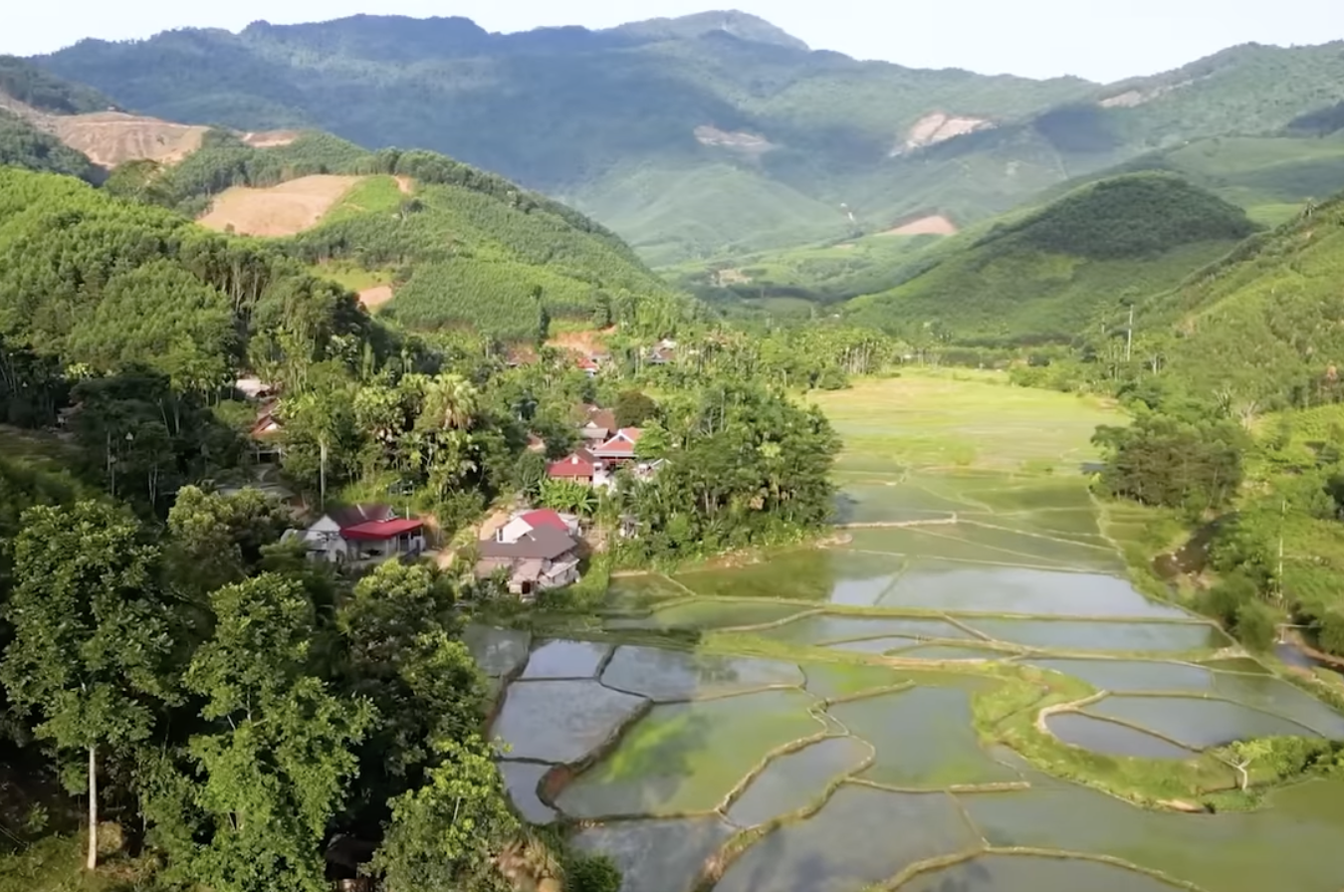 Nghệ An phấn đấu trở thành một trong những trung tâm du lịch của Bắc Trung Bộ