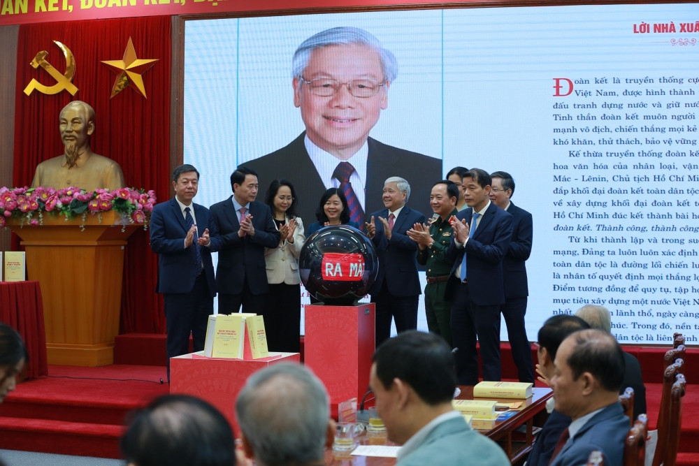 'Cuốn sách của Tổng Bí thư là cẩm nang về đại đoàn kết toàn dân tộc'