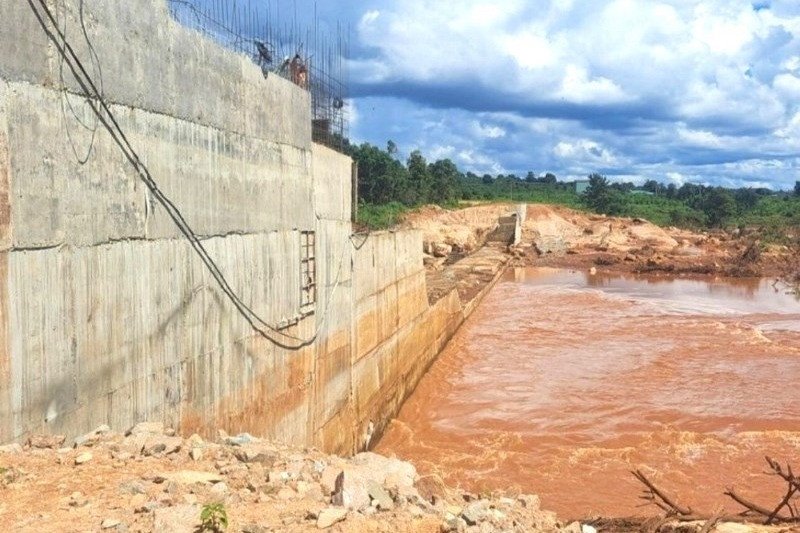 Thủy điện ở Gia Lai gặp sự cố do bê tông chưa đạt