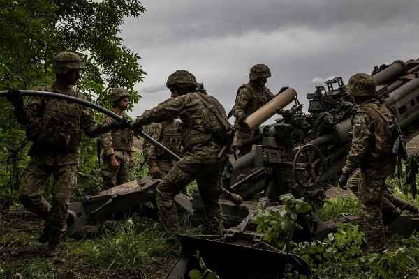 Ukraine nói phương Tây viện trợ vũ khí chậm, đàm phán đảm bảo an ninh với Đức