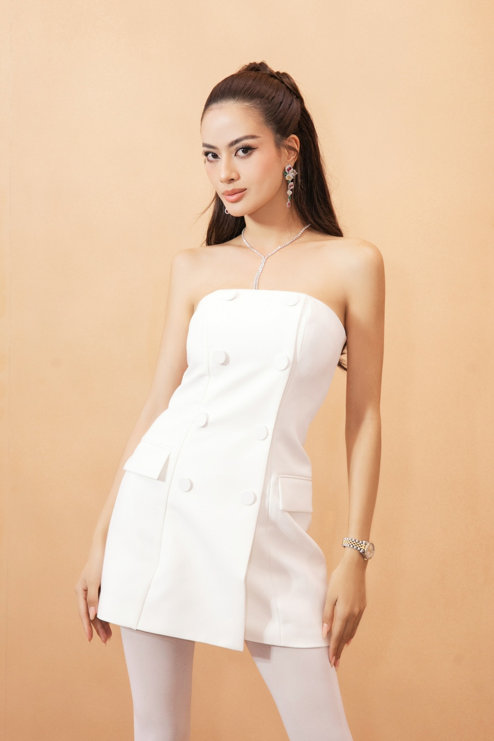 sieu mau nhu van.jpeg