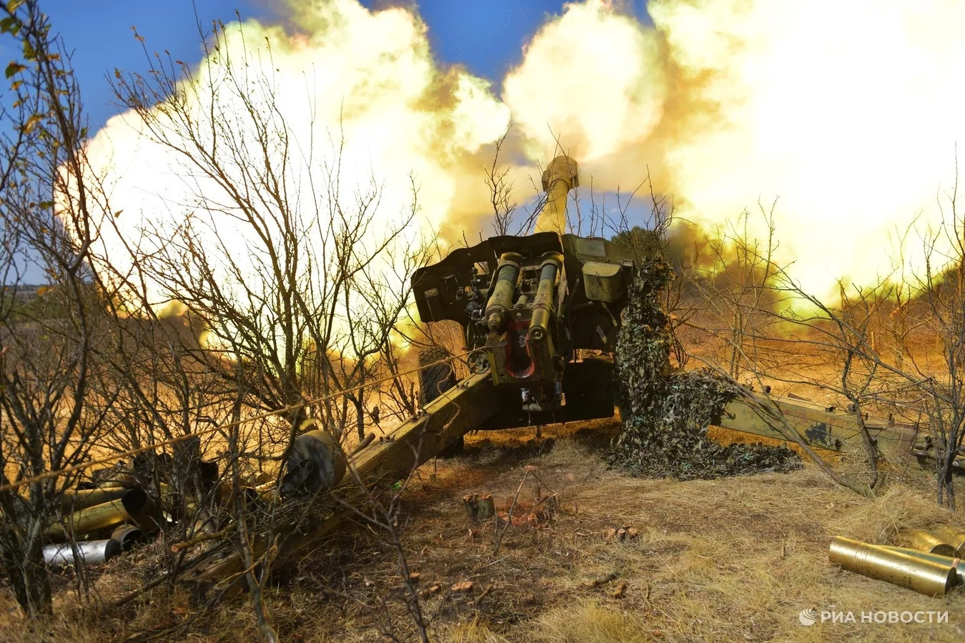 Ukraine có bước tiến ở bờ sông Dnipro, thảo luận đảm bảo an ninh với Pháp