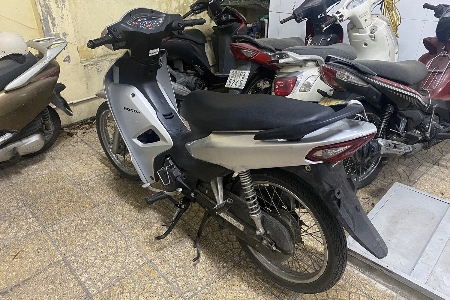 z4893761302810 932e0a8adecde17365dd7aa9c898e073.jpg