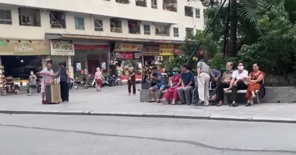 6 san choi cho nct hh linh dam.png