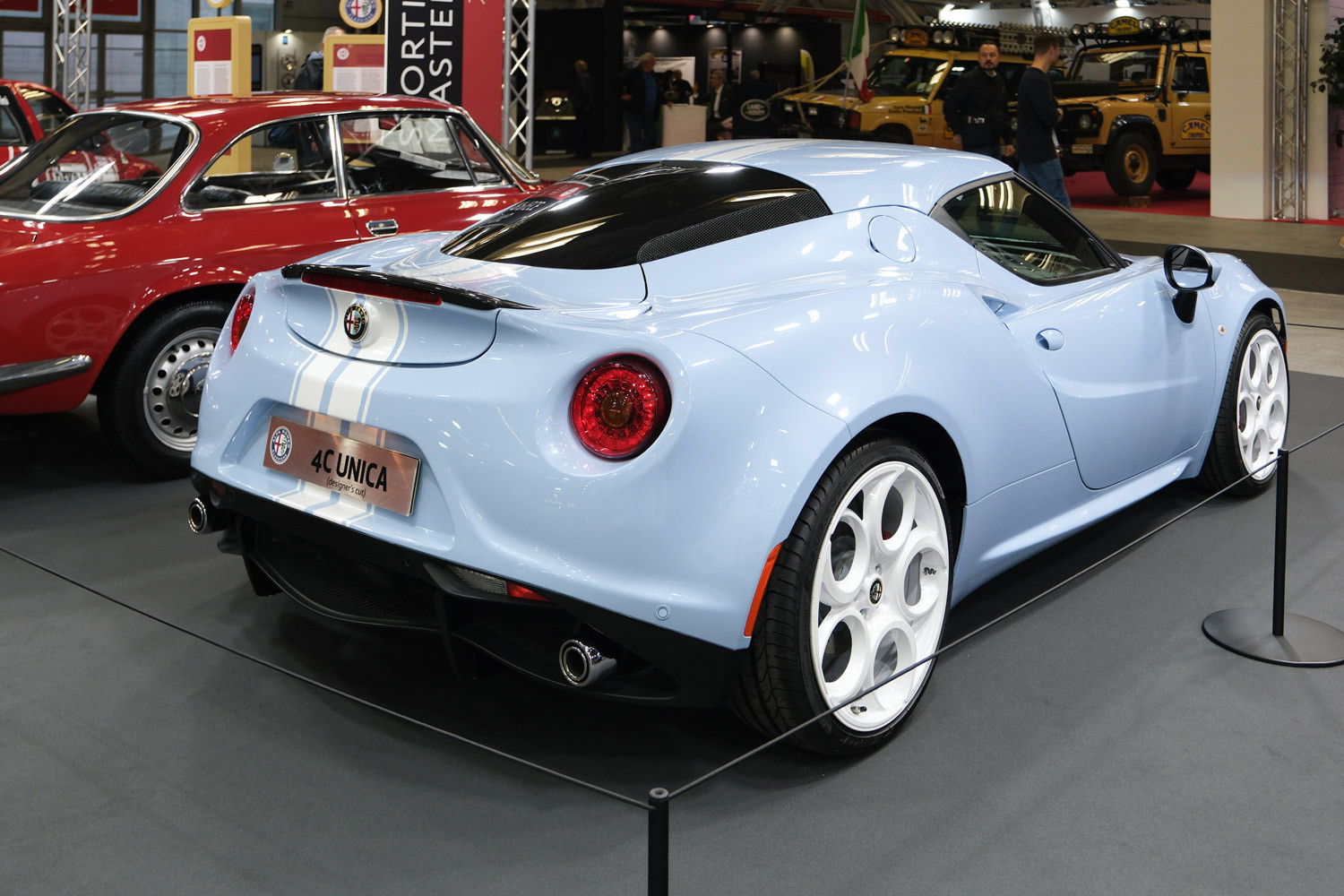 Cận cảnh Alfa Romeo 4C Unica độc nhất thế giới