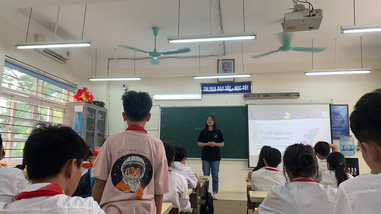 anh tin nguyen cong tru.png