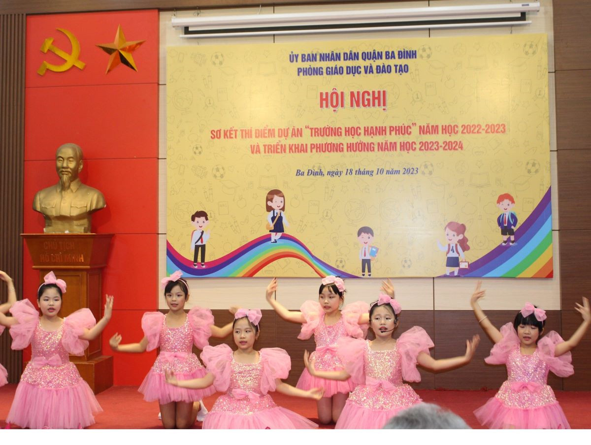 anh truong hoc hanh phuc.jpeg