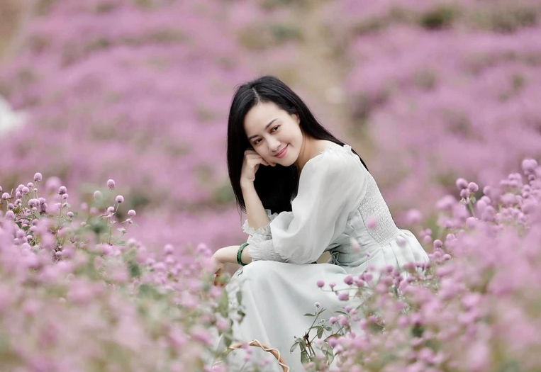 hoai anh ao dai 2.png