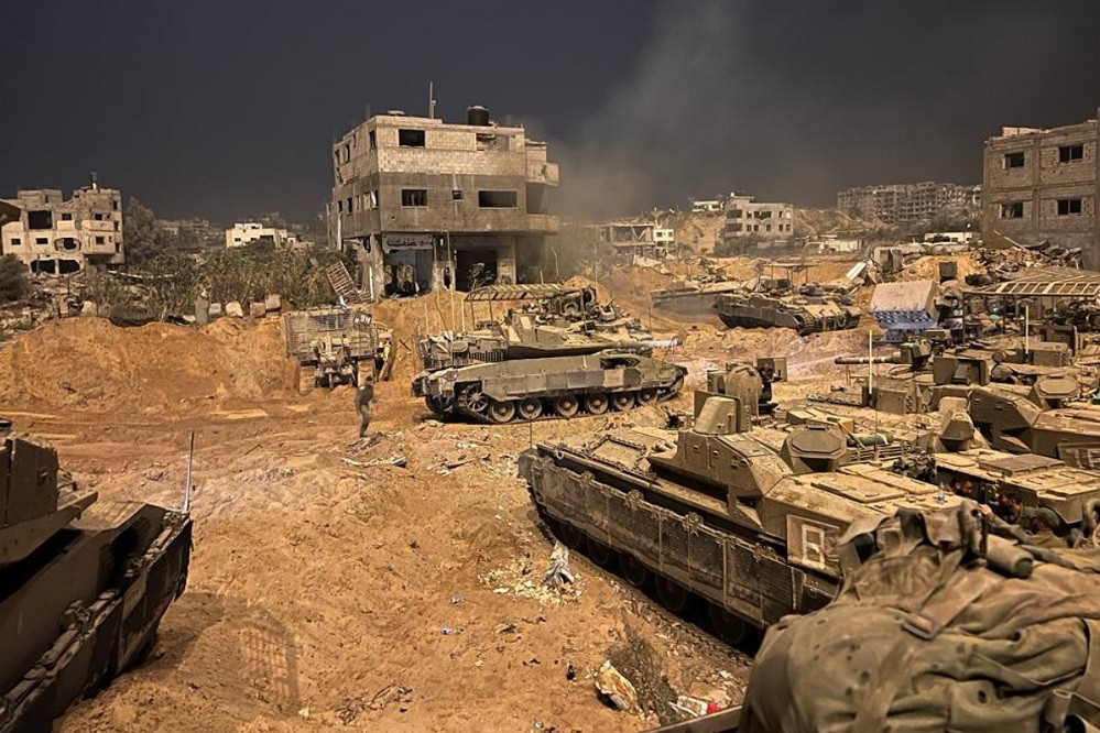 IDF nói công phá phòng tuyến Hamas, Houthi tấn công UAV vào lãnh thổ Israel