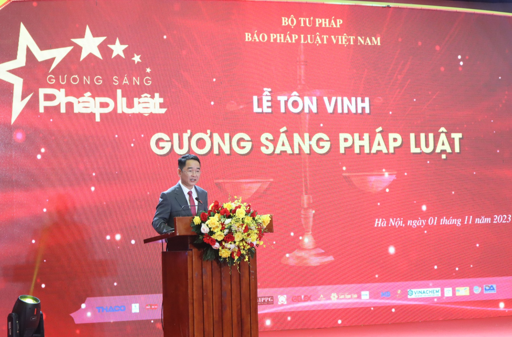 Tôn vinh 50 Gương sáng Pháp luật năm 2023