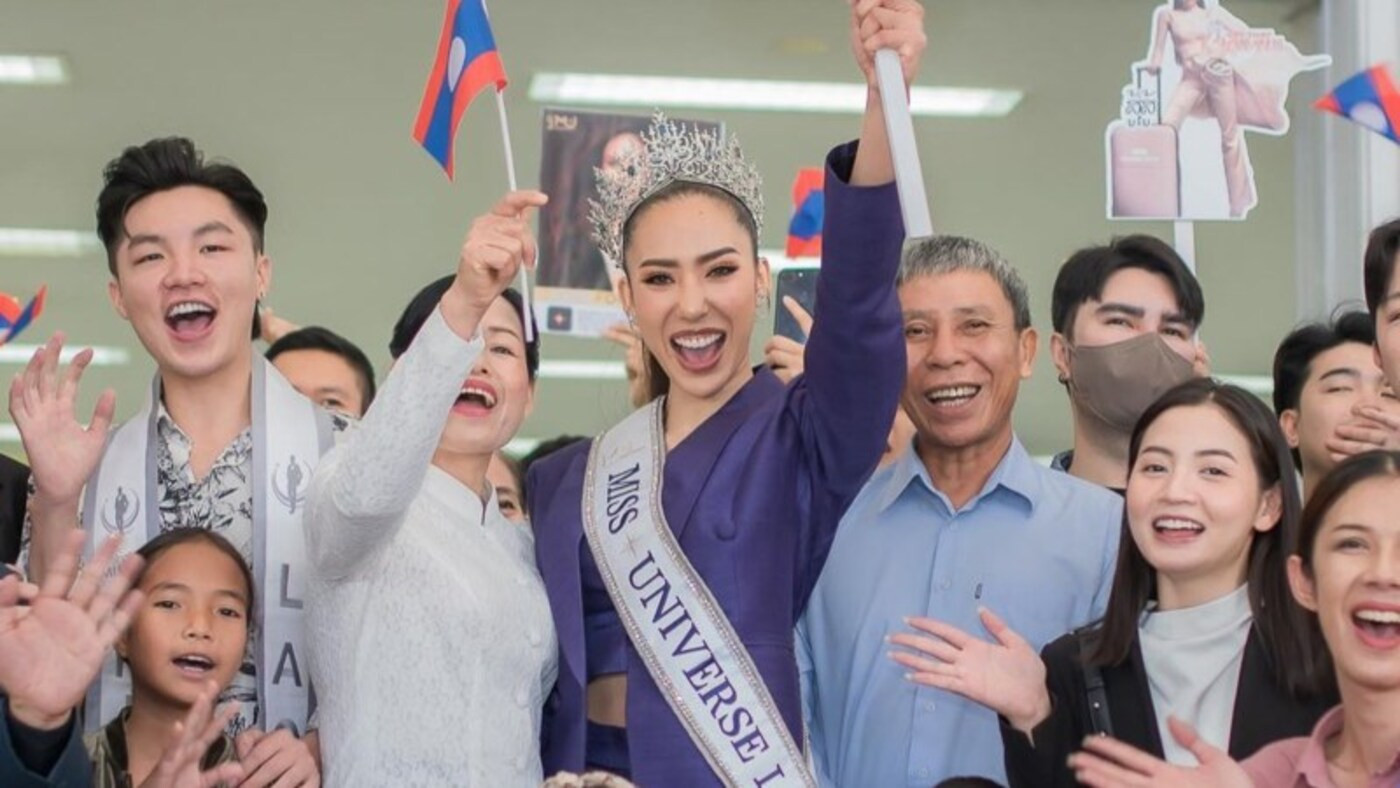 Dàn hoa hậu rực rỡ ở sân bay, lên đường đến El Salvador thi Miss Universe 2023