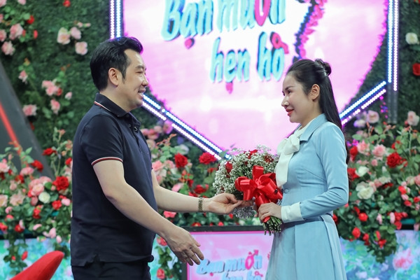 Nam giảng viên khen mẹ đơn thân nức nở rồi từ chối hẹn hò