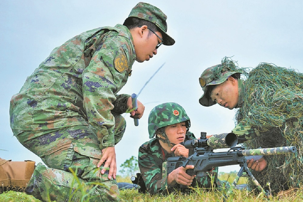 Hình ảnh binh sĩ Việt Nam cùng nhiều nước Đông Nam Á diễn tập ở Trung Quốc