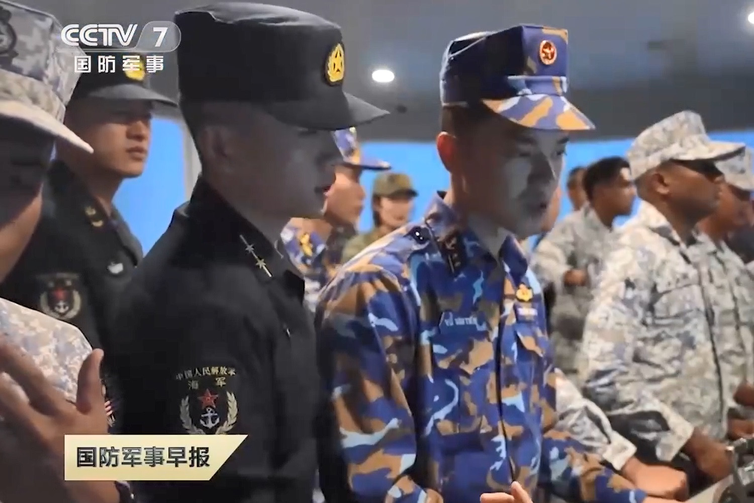 View - Xem binh sĩ Việt Nam cùng nhiều nước Đông Nam Á diễn tập ở Trung Quốc