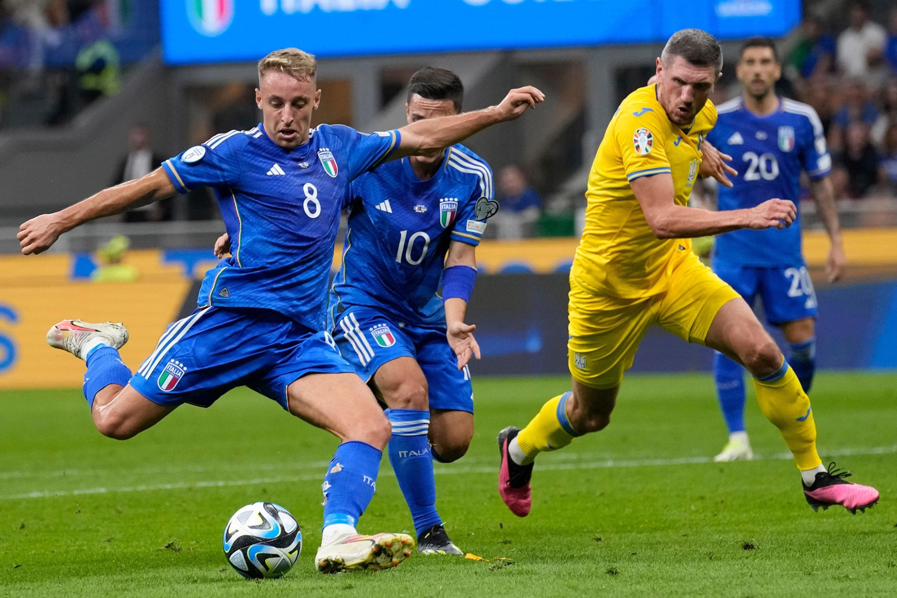 Nhận định bóng đá Ukraine vs Italy: Đoạt vé EURO