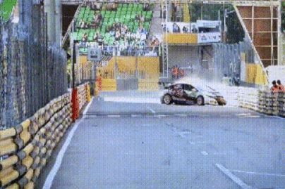 Quách Phú Thành bị tai nạn đua xe, chưa rõ tình trạng hiện tại