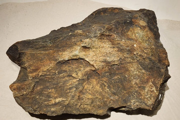 Chiêm ngưỡng viên đá cổ nhất Việt Nam có niên đại gần 3 tỷ năm