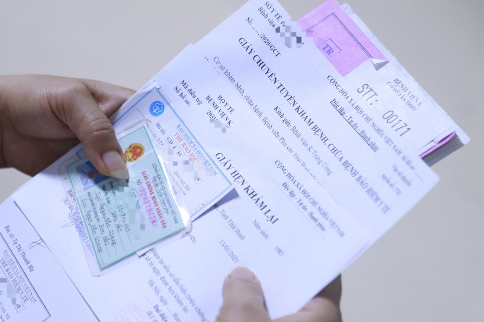 'Giấy chuyển viện là miếng mồi béo bở của tiêu cực'