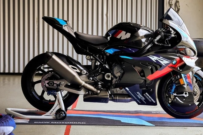 Top 12 mẫu mô tô nhanh nhất từng được chế tạo