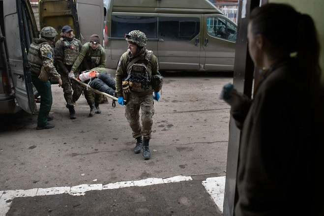 Nga hé lộ tổn thất nặng nề của Ukraine, ông Zelensky cảnh báo các tướng quân đội