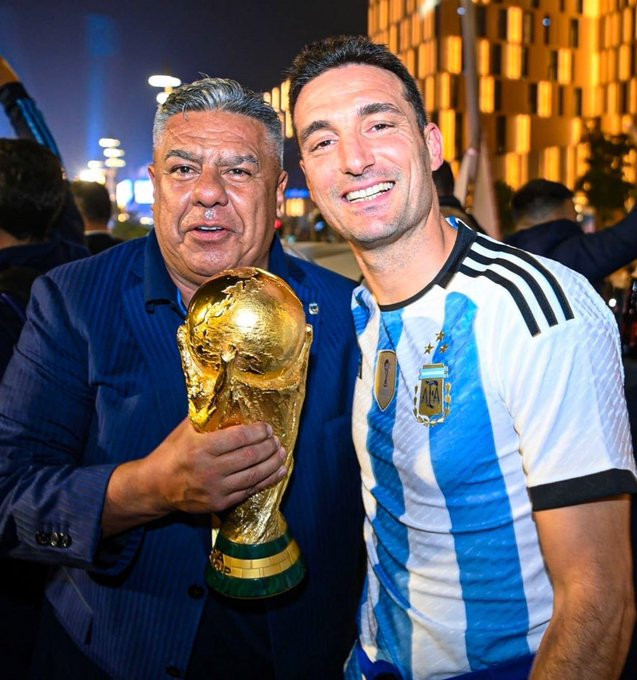 HLV Lionel Scaloni đột ngột đề cập chia tay tuyển Argentina