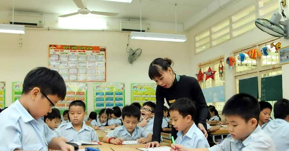 Có nên xem dạy thêm là một ngành nghề kinh doanh?