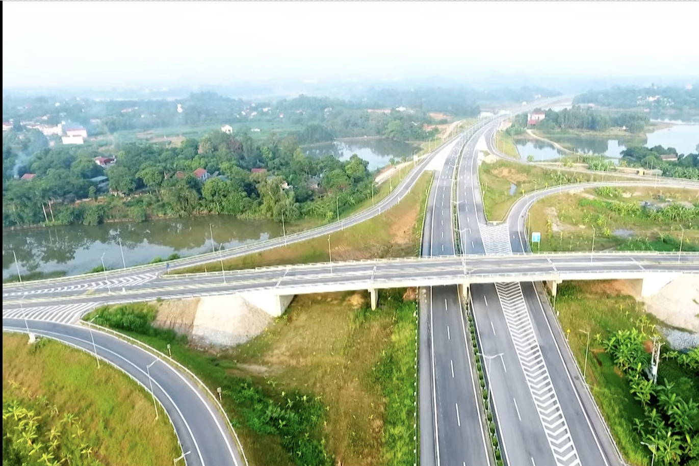 Sau 25 năm, từ nghèo khó, Tam Dương bứt phá, phát triển toàn diện về mọi mặt