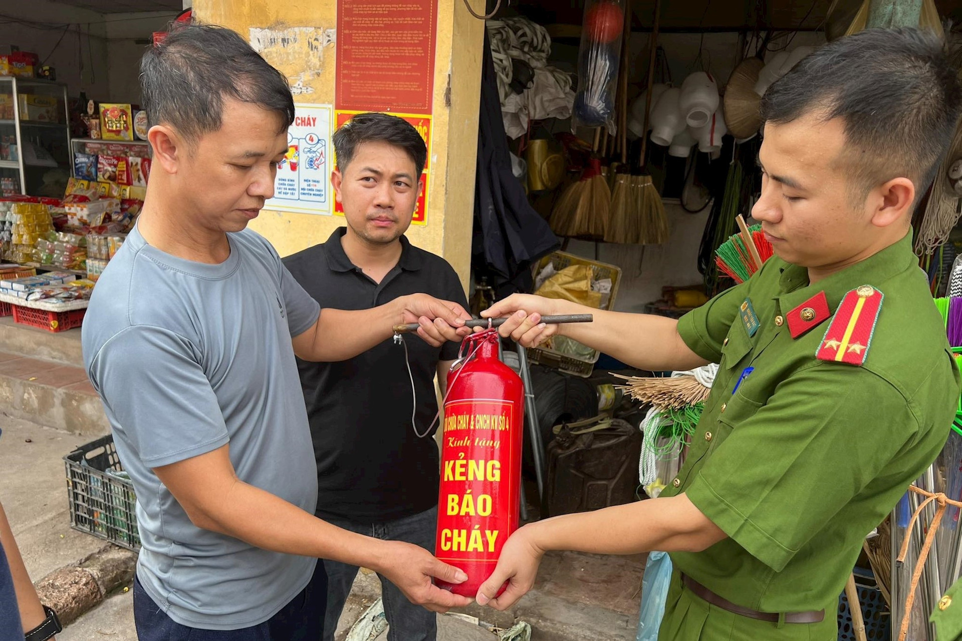 Hà Nội nhân rộng mô hình 'Tổ liên gia an toàn PCCC'