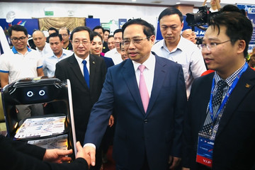 Thủ tướng: Đổi mới sáng tạo là chìa khóa đưa Việt Nam phát triển hùng cường