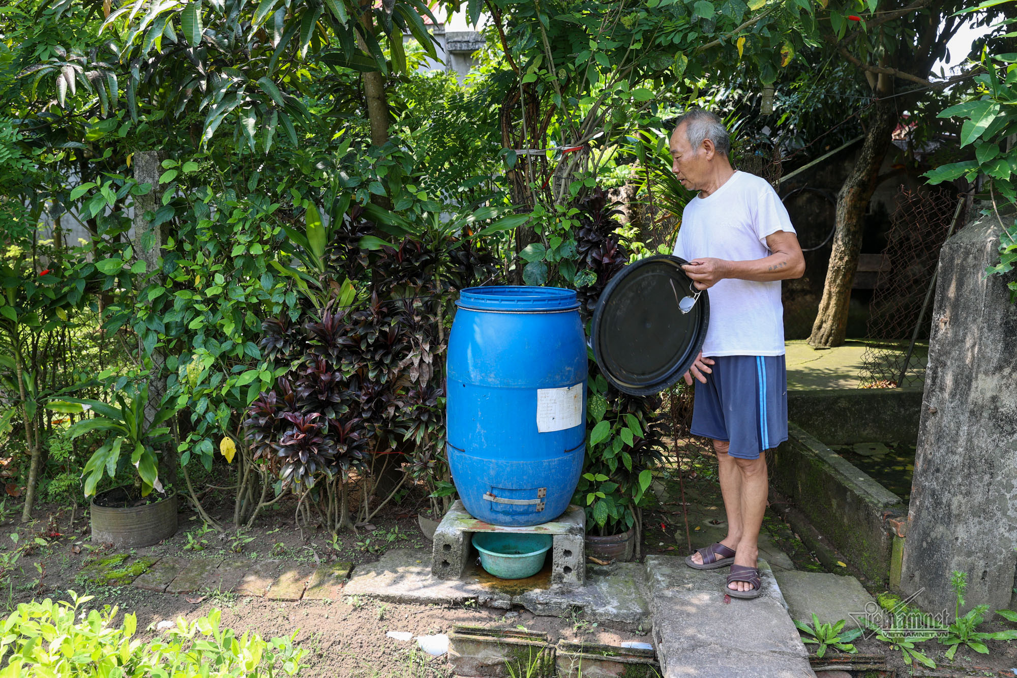 htx thinh thang 4014.jpg