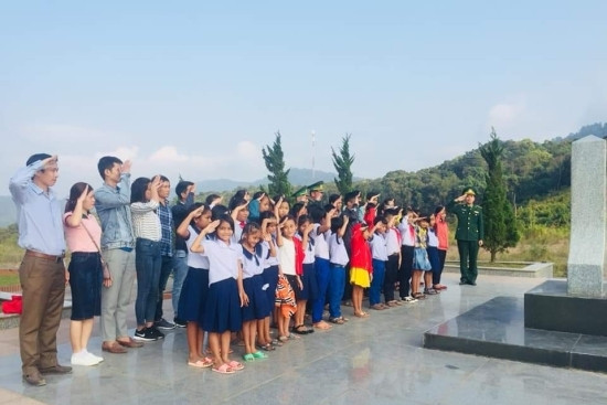 Những tiết học giúp nâng cao khả năng tiếp cận pháp luật cho trẻ em vùng cao