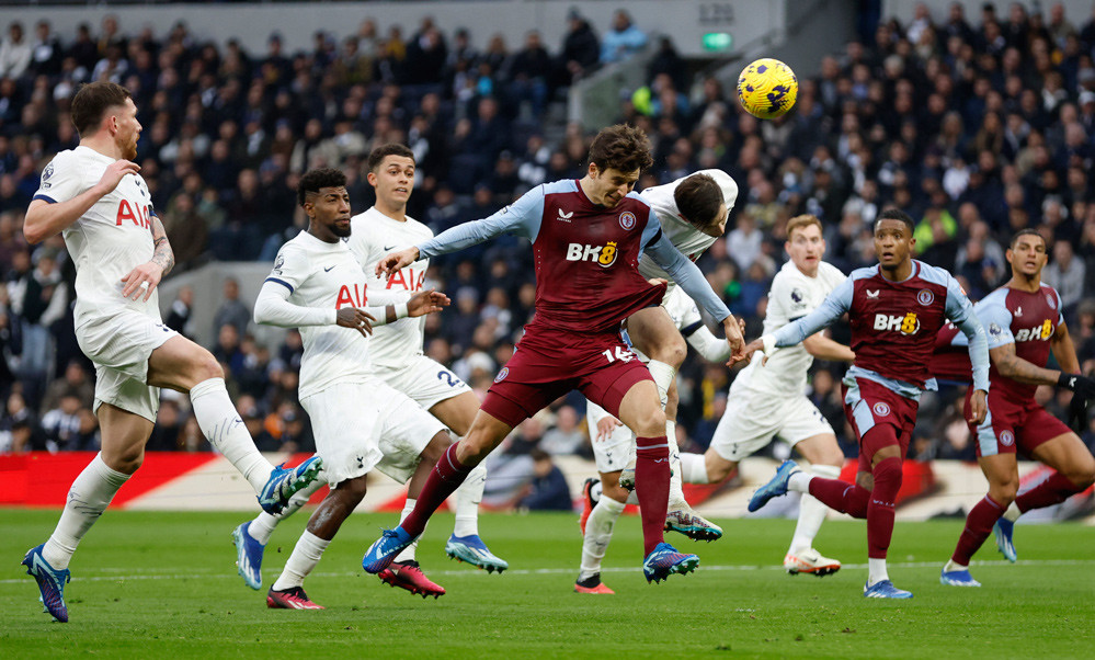 Tottenham Aston Villa.jpg